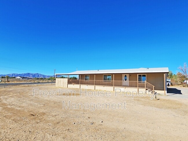 1270 Landmark Ave in Pahrump, NV - Building Photo - Building Photo