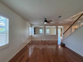 44780 Rutherford St in Temecula, CA - Foto de edificio - Building Photo