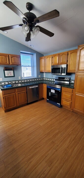 517 E Weidman St in Lebanon, PA - Building Photo