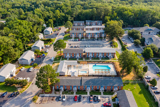 Harbor Pointe Apartments in Greenville, NC - Building Photo - Building Photo