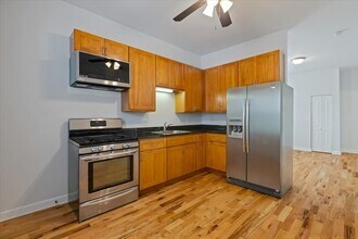 1234 W 49th Pl in Chicago, IL - Building Photo - Building Photo