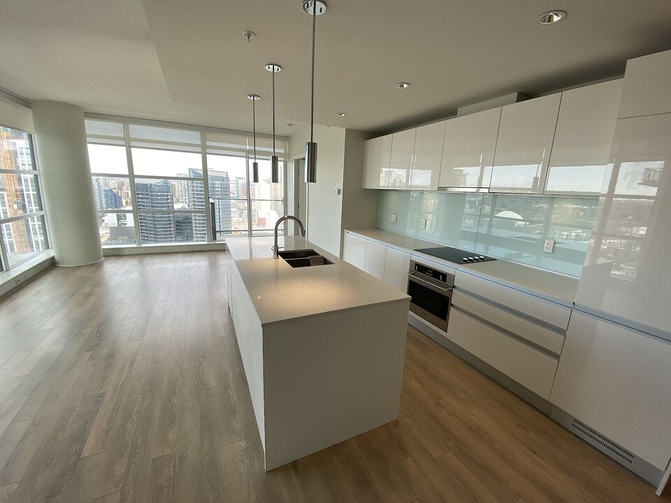 1122-1123 3 St SE in Calgary, AB - Building Photo