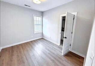 1200 Windsor Sq in Birmingham, AL - Building Photo - Building Photo