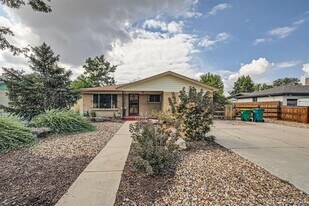 3183 Vaughn St in Aurora, CO - Building Photo