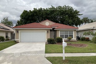 7661 Bristol Bay Ln in Greenacres, FL - Building Photo