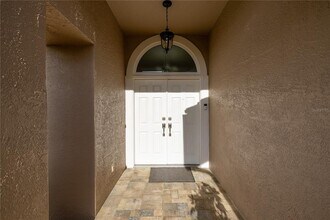 4832 Queen Palm Terrace NE in St. Petersburg, FL - Building Photo - Building Photo