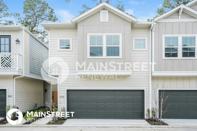 5115 Royal Heath Dr