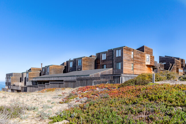 Ocean Harbor House in Monterey, CA - Building Photo - Building Photo