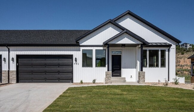 property at 732 S Liberty Cove Dr