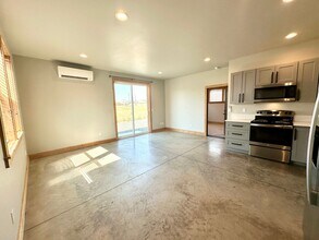 121 E 26th Ave in Ellensburg, WA - Building Photo - Building Photo