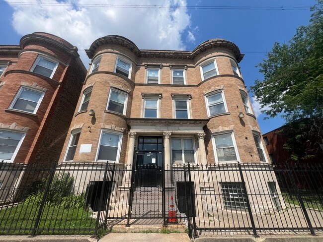 property at 3652 S Indiana Ave