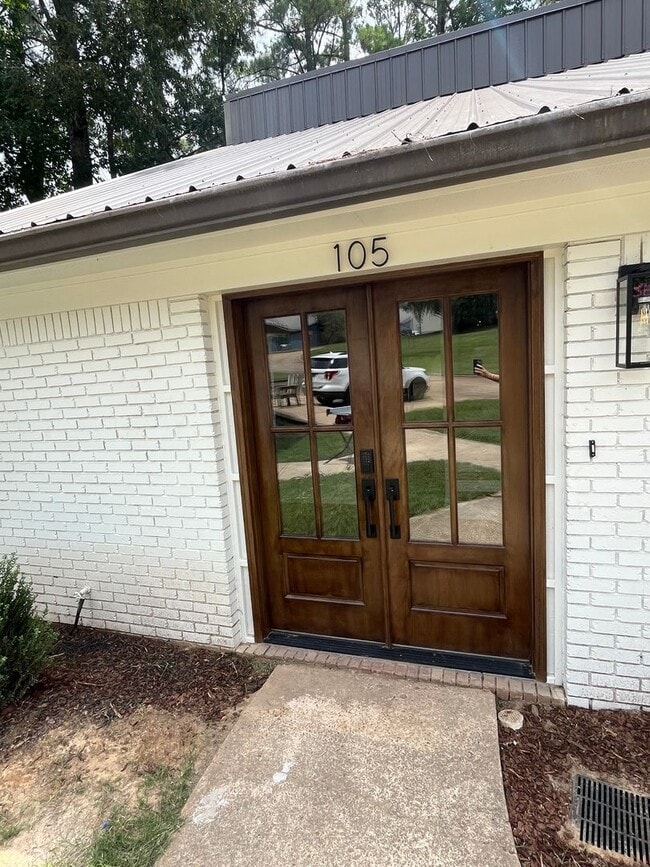 105 Golf Clb Rd in Oxford, MS - Building Photo - Building Photo