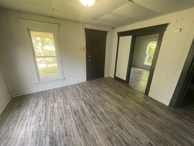 23 Minnesota Ave in Danville, IL - Building Photo - Building Photo