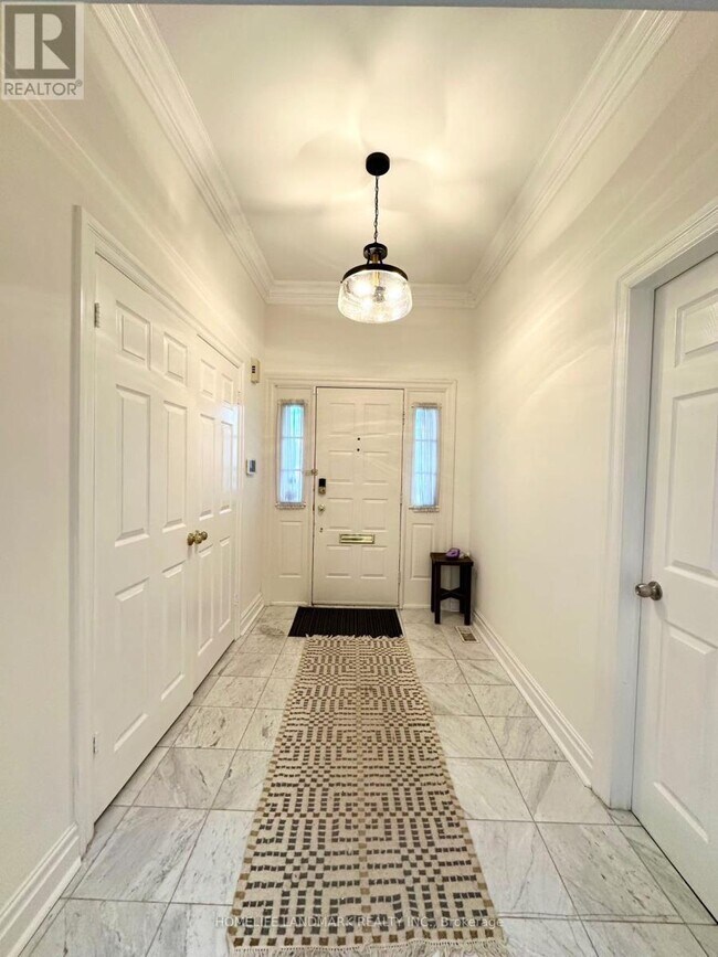 7 Killarney Rd in Toronto, ON - Building Photo - Building Photo