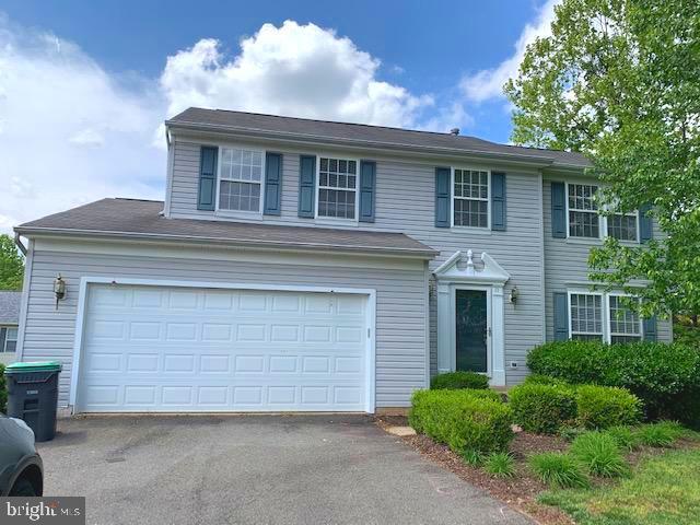 11 Pierre Emmanuel Ct in Fredericksburg, VA - Building Photo
