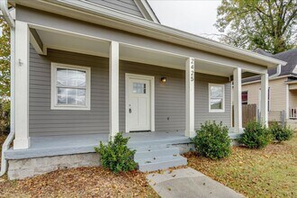 2425 Chamberlain Ave. in Chattanooga, TN - Building Photo - Building Photo