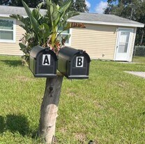 6806 Thomas Cir in Tampa, FL - Building Photo