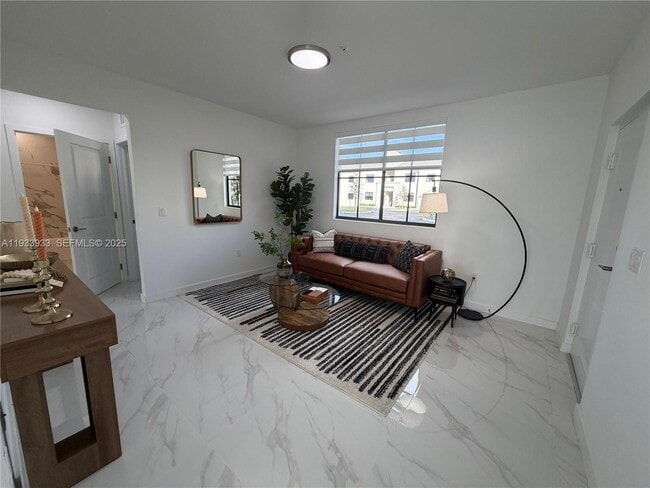 2312 E 4th Ave in Hialeah, FL - Building Photo - Building Photo