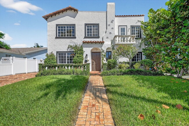 property at 322 Cornell Dr