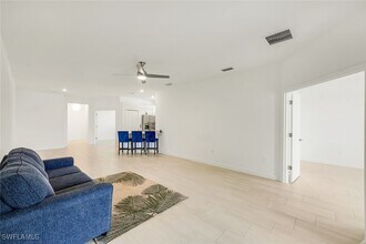14008 Hunter Oak Dr in Miromar Lakes, FL - Building Photo - Building Photo