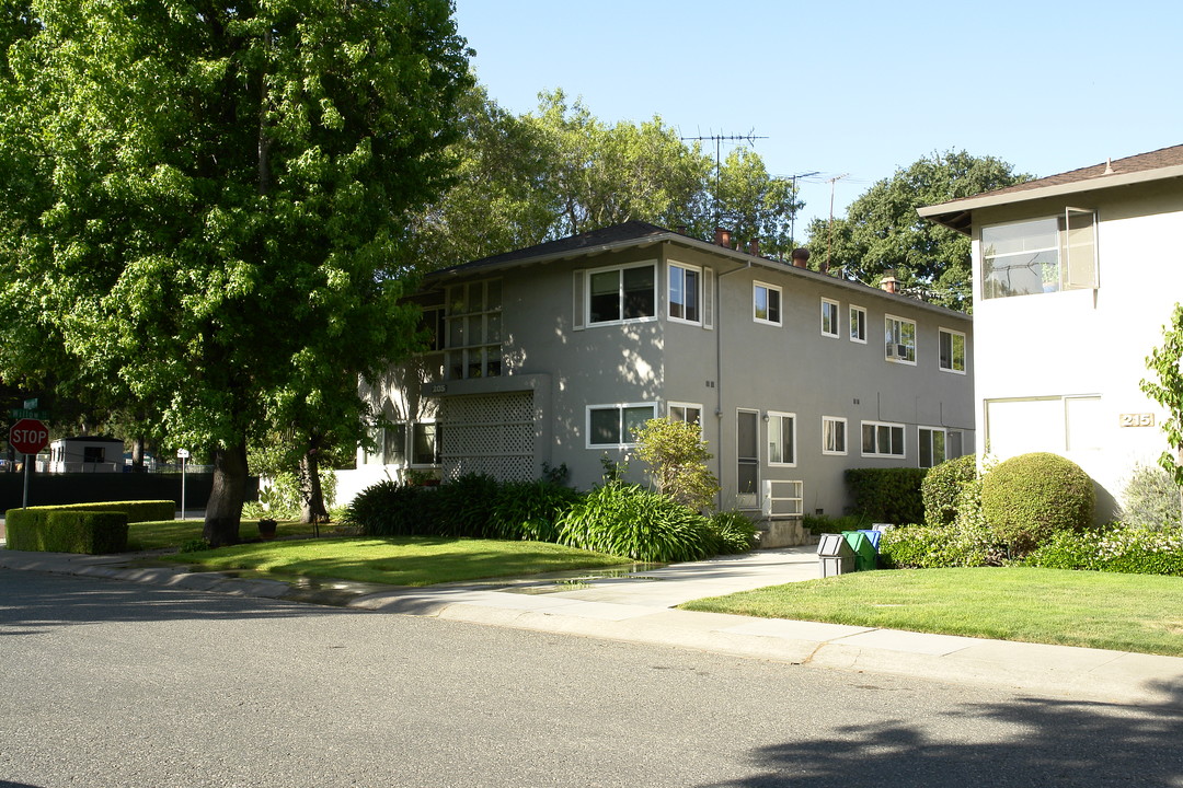 205 Waverley St in Menlo Park, CA - Building Photo