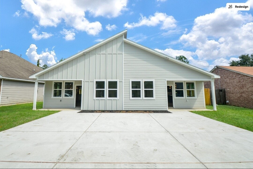 5923 Southtown St in Houston, TX - Building Photo