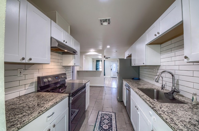 4906 Melvin Dr in San Antonio, TX - Building Photo - Building Photo