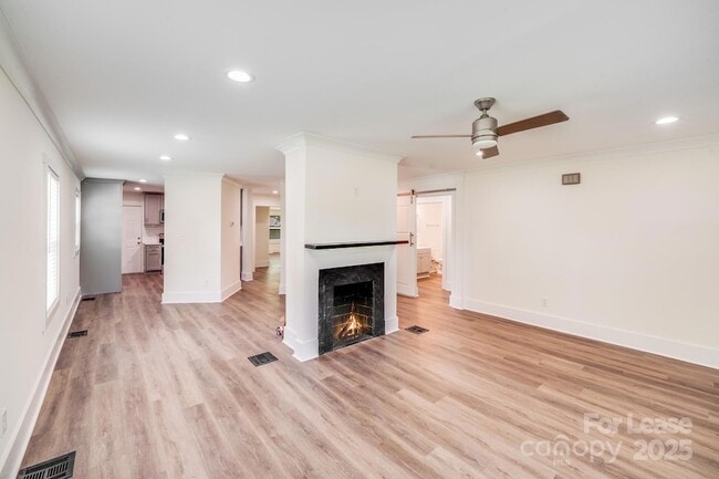 1101 Justice Ave in Charlotte, NC - Building Photo - Building Photo