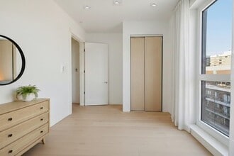 1066 Commonwealth Ave, Unit 502 in Boston, MA - Building Photo - Building Photo