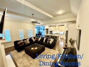 1409 Wildlife Wy in Prattville, AL - Building Photo - Building Photo