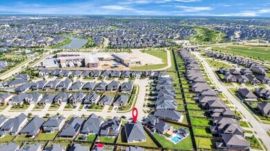 28646 Monarch Cliffs Dr in Fulshear, TX - Building Photo - Building Photo