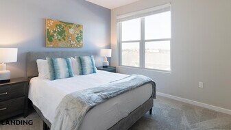 1000 Western Breeze Circle, Unit 1-405 in Davenport, FL - Building Photo