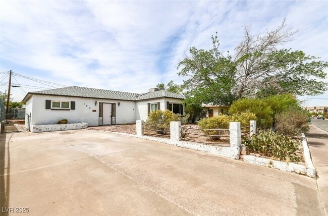 107 Joshua St in Henderson, NV - Building Photo - Building Photo