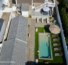 304 Arnold Ave in Point Pleasant Beach, NJ - Building Photo - Building Photo