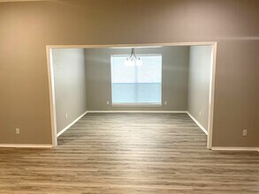 708 Ridgehill Dr in Burleson, TX - Building Photo - Building Photo