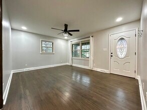 5922 Amity Pl in Charlotte, NC - Building Photo - Building Photo