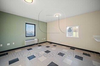 24099 CA-74 in Perris, CA - Building Photo - Building Photo