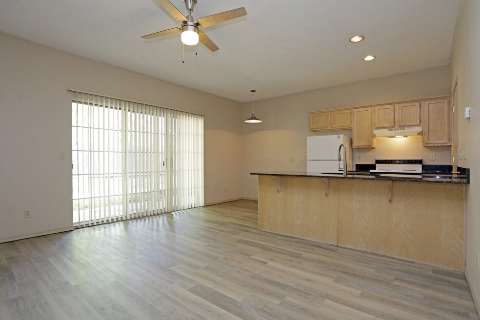 Olivewood Apartments Rogers, AR Apartments For Rent