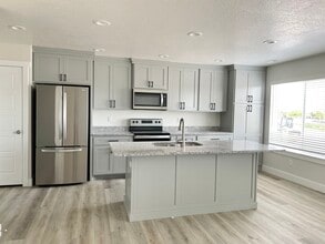 4067 S 2800 W, Unit 268 in Roy, UT - Building Photo - Building Photo