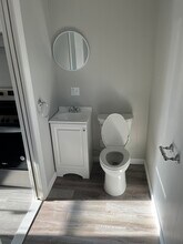 14 Uncle Sams Ln, Unit 16 uncle sam lane in South Kingstown, RI - Building Photo - Building Photo