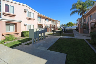 Laurel Village Apartments in El Cajon, CA - Building Photo - Building Photo