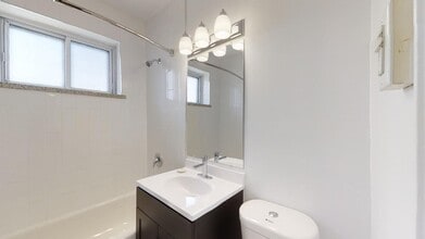 157 Pearl in Hamilton, ON - Building Photo - Building Photo