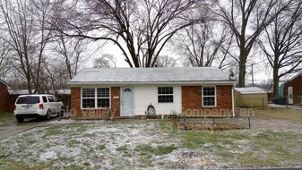 4019 Tally Ho Ct in Jeffersontown, KY - Building Photo