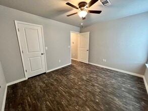 1210 2nd Ave, Unit B in Canyon, TX - Building Photo - Building Photo