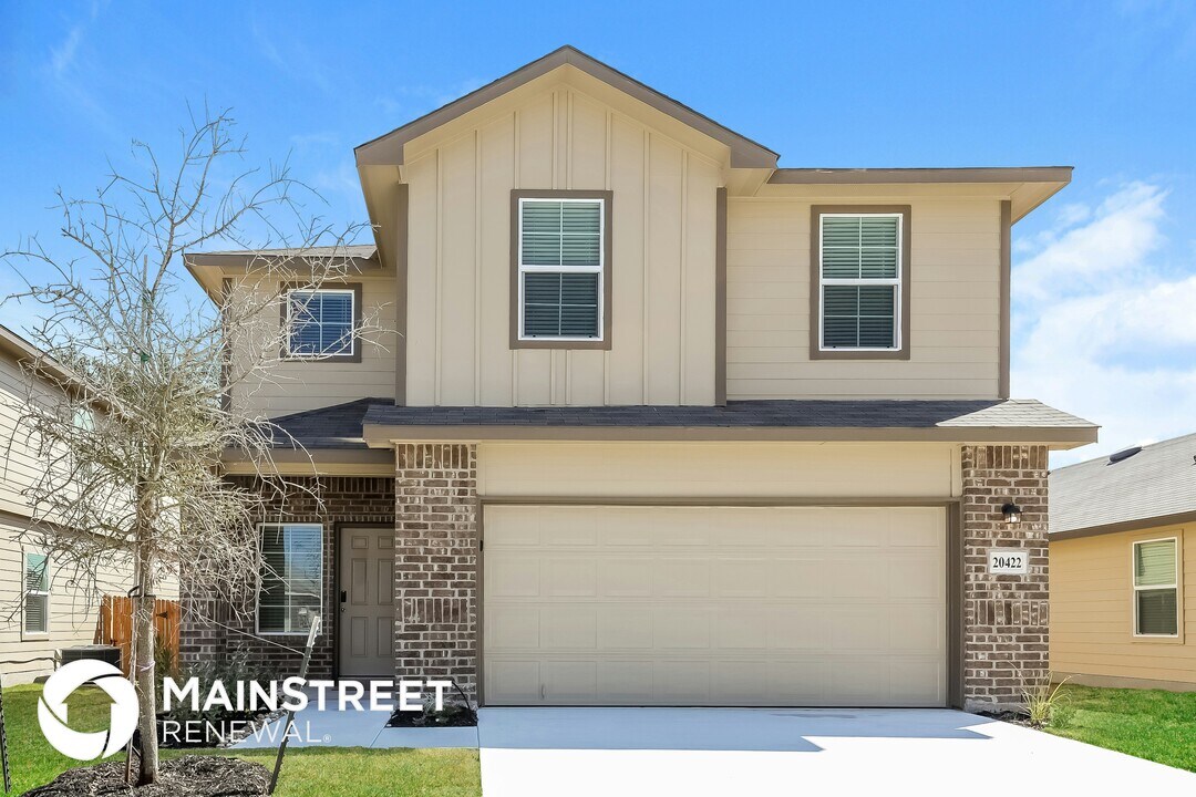 20422 Lorena Xing in San Antonio, TX - Building Photo