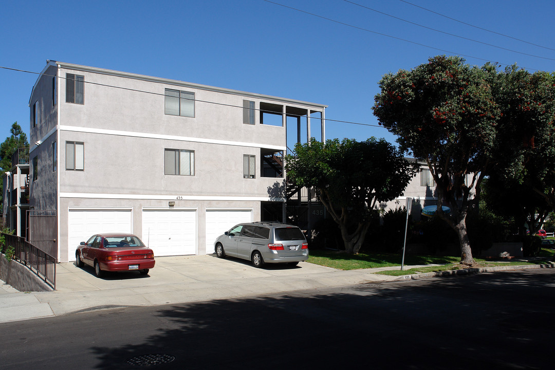 435 Sierra St in El Segundo, CA - Foto de edificio