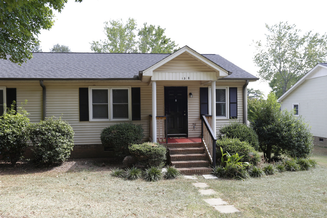 Saluda Forest in Greenville, SC - Building Photo