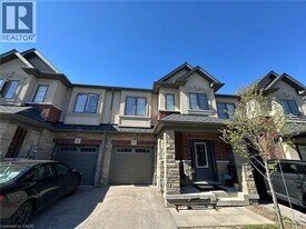 324 Equestrian Way in Cambridge, ON - Building Photo