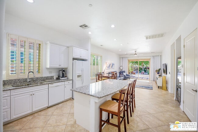 39220 C. Negrete in Indio, CA - Building Photo - Building Photo