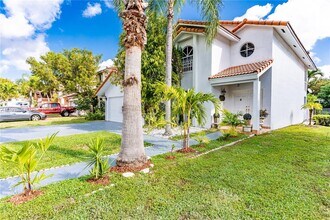 8909 SW 108th St in Miami, FL - Building Photo - Building Photo